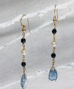 ピアス
